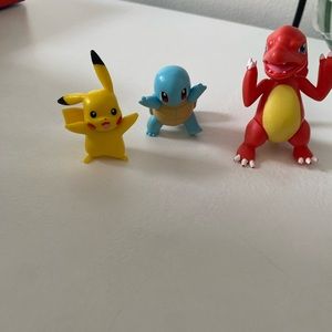 3 mini Pokémon figures